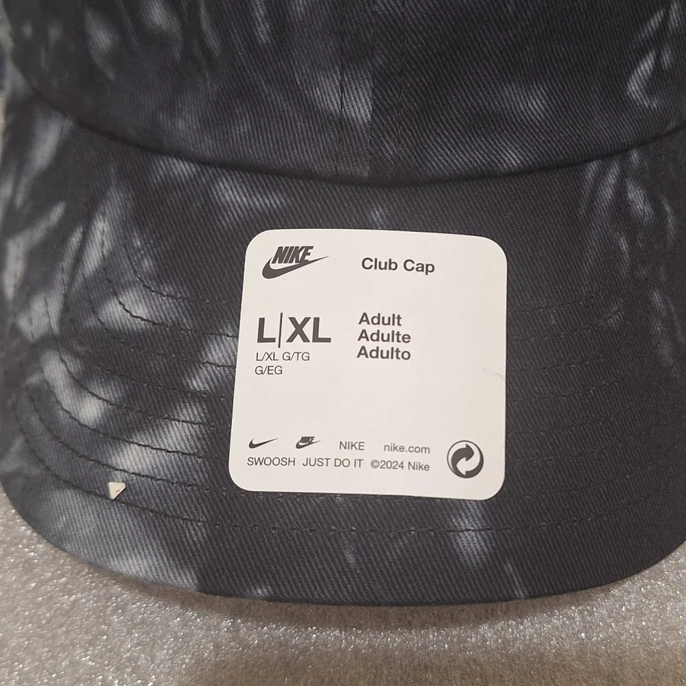 Nike Tie-Dye Cap - Picture 3 of 4